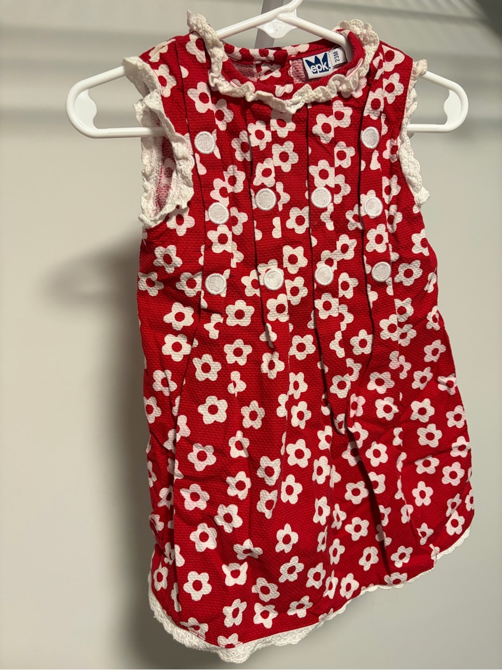 epk Red Floral Knit Dress with White Daisy Pattern